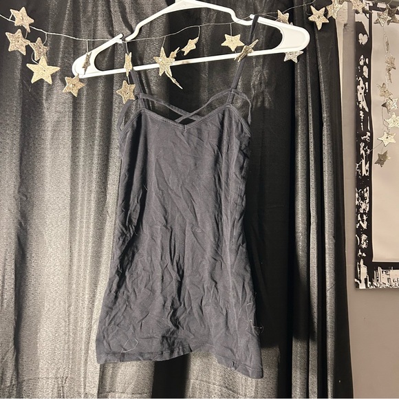 Elegant Black Camisole Top - Picture 1 of 2
